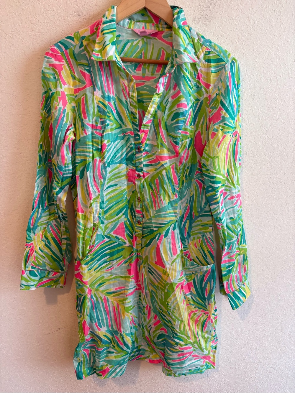 Lilly Pulitzer Button Down Tunic Colorful Print Size Medium